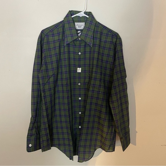 NWT Arrow Kent button down mens green/red shirt size 16 1/2” -34. - Picture 1 of 8